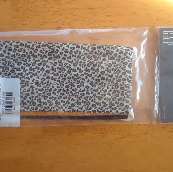 NWT. Assorted Masks🌻Just Reduced🌻 - Picture 4 of 5